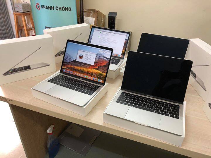 MacBook Pro 2017 giá bao nhiêu ? Các mã máy và cấu hình tương ứng
