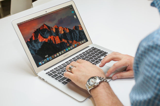 Đánh giá Macbook Air 2017