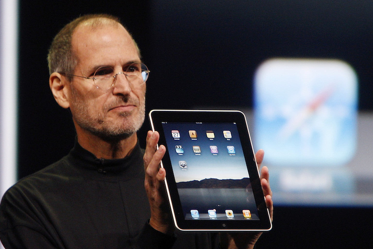 iPad tròn 16 tuổi: chiếc máy tính bảng mở màn cho kỷ nguyên tablet của Apple