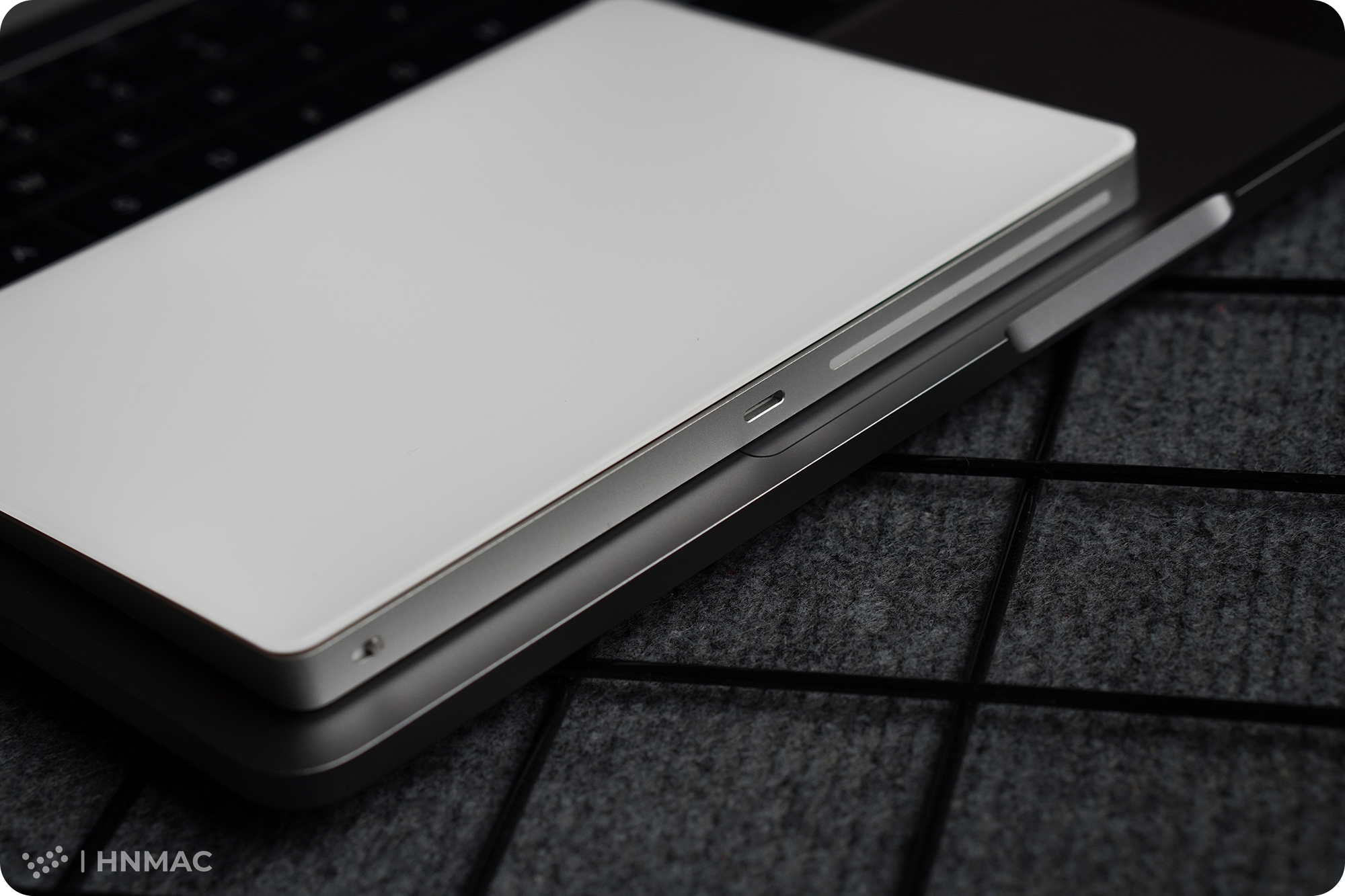 Magic Trackpad 2 - màu Silver - hàng mới 100% | HNMac.vn